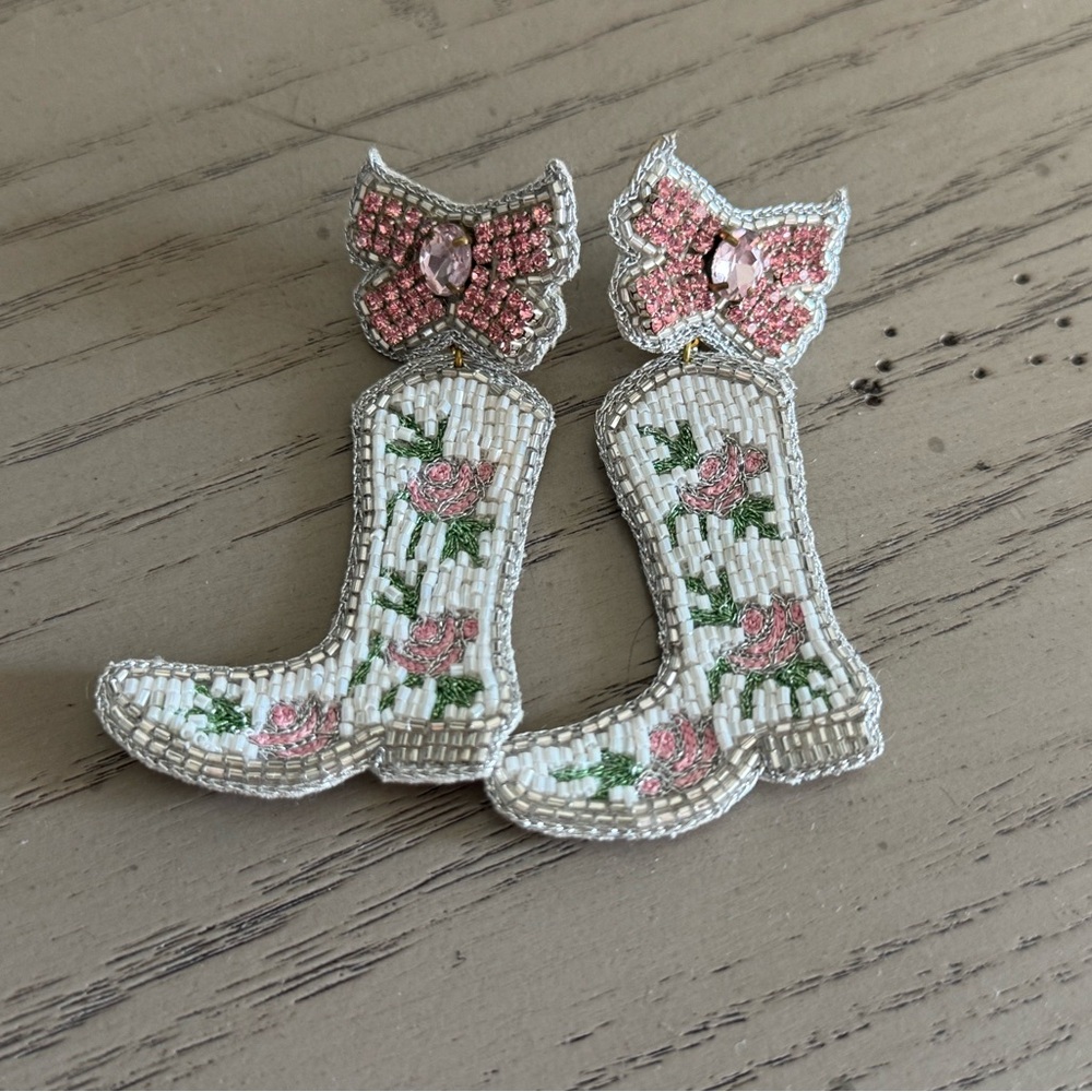 Beaded Boot Earrings - Pink and White